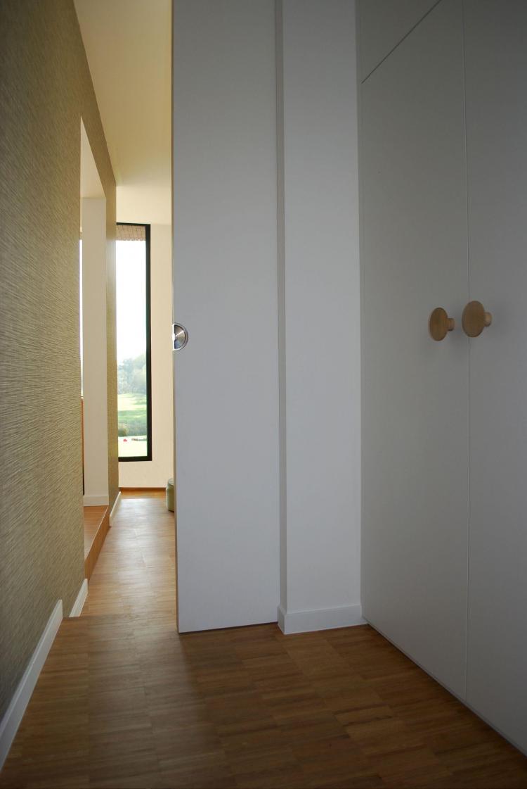 interieur_inkom_maatmeubilair_vestiaire_doorzicht